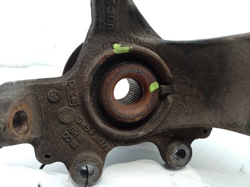 Achsschenkel links vorne FORD FOCUS II (DA_, HCP, DP)  | BP24106710M25 