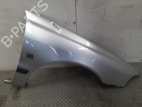 Used Right front fenders VOLVO S40 I (644) [1995-2004]  15389983