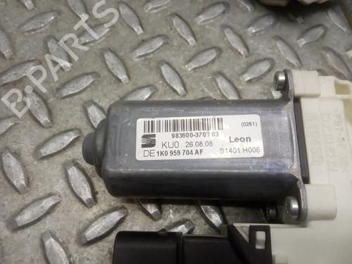 Rear right window mechanism SEAT LEON (1P1) 1.9 TDI | BP9174393C25 