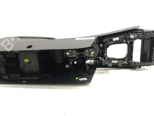 Consola central VW PASSAT B8 (3G2, CB2) 1.4 TSI | BP32349766I22