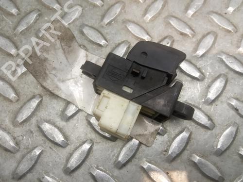 Used Right front window switch NISSAN ALMERA TINO (V10) 2.2 dCi (115 hp) 3049884