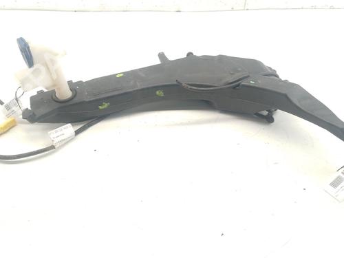 Used Windscreen washer tank PEUGEOT 308 II (LB_, LP_, LW_, LH_, L3_) 1.5 BlueHDI 100 (102 hp) 27995207