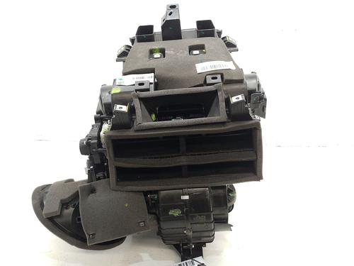 Used Heater matrix box Heater matrix box PEUGEOT 208 II (UB_, UP_, UW_, UJ_) 1.2 PureTech 100 (101 hp) 33856753 33856753