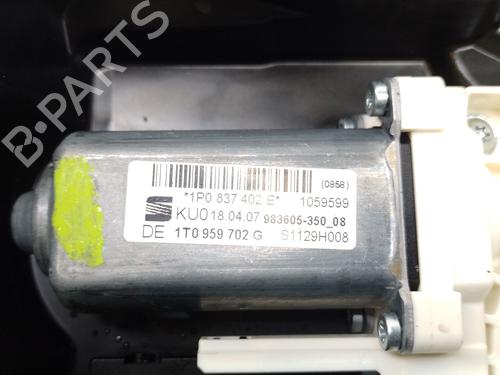 Front right window mechanism SEAT LEON (1P1) 2.0 TDI 16V | BP32207021C23 