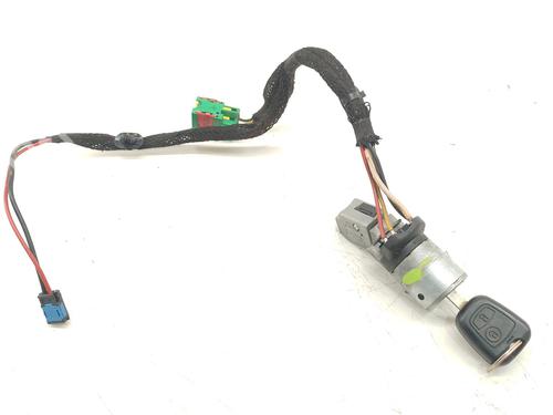 Ratlås/Tændingslås PEUGEOT 307 (3A/C) 2.0 HDi 90 (90 hp) 32145459