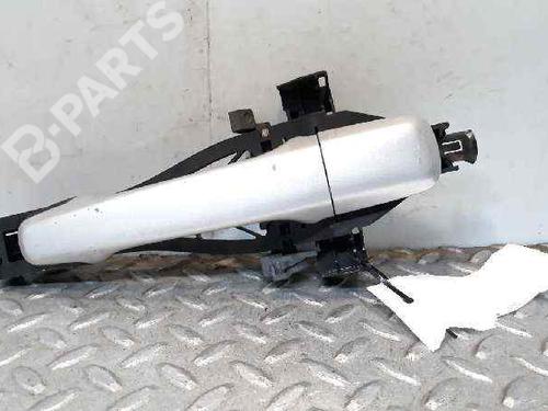 Used Front right exterior door handle Front right exterior door handle VOLVO S40 II (544) 2.0 D (136 hp) 7625343 7625343