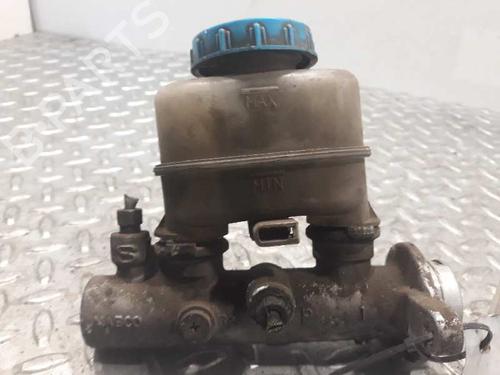 Used Brake master cylinder NISSAN PRIMERA Hatchback (P10) 2.0 i (125 hp) 3080638