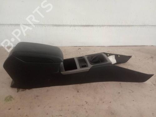 Used Armrest / Center console SUBARU LEGACY V (BM) 2.0 D AWD (BMD) (150 hp) 11886757