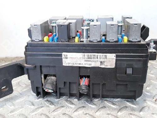 Fuse box KIA SPORTAGE II (JE_, KM_)  | BP7554362E1 
