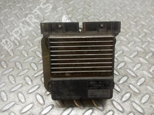Used Electronic module TOYOTA AVENSIS Saloon (_T25_) [2003-2008]  11674086