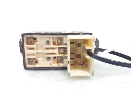 Right front window switch KIA CERATO I Saloon (LD) 2.0 CRDi | BP4572407I26 