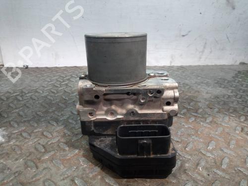 ABS pump TOYOTA URBAN CRUISER (_P1_) 1.4 D-4D (NLP110_, NLP110R) | BP16733395M43 