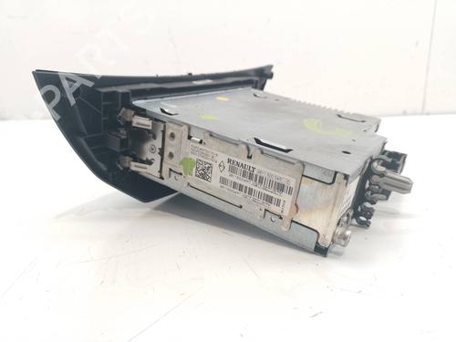 Radio RENAULT LAGUNA III (BT0/1)  | BP19781858E6 