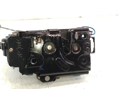 Front left lock VW PASSAT B5.5 (3B3) 1.9 TDI | BP24642871C98 