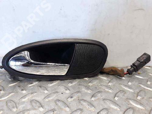Used Rear left interior door handle Rear left interior door handle SEAT ALTEA (5P1) 1.9 TDI (105 hp) 5787297 5787297