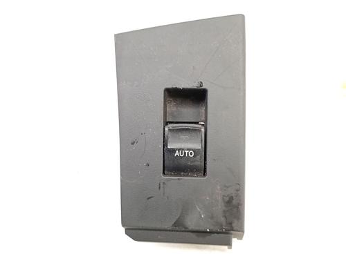 Used Left rear window switch Left rear window switch TOYOTA AURIS (_E18_) 1.2 (NRE185_, NRE185R) (116 hp) 40459487 40459487
