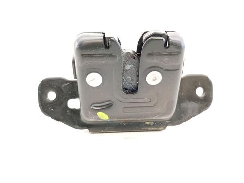 tailgate-lock-toyota-auris-_e15_-2006-2007-2008-2009-2010-2011-2012-2013-37465055 main image