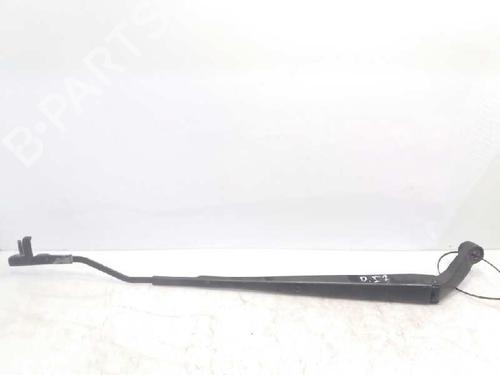 Used Front windshield wiper arm TOYOTA COROLLA (_E12_) 2.0 D-4D (CDE120R, CDE120L_) (116 hp) 4888181