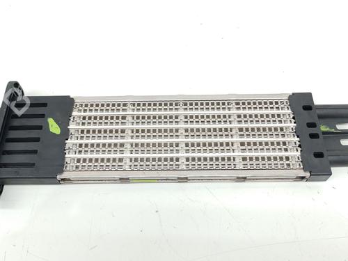 Used Heater resistor IVECO DAILY IV Van 35C13 V, 35C13 V/P, 35S13 V, 35S13 V/P (126 hp) 32419915