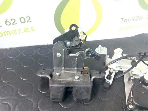 Tailgate lock HYUNDAI TUCSON (JM) 2.0 CRDi | BP3066108C101 