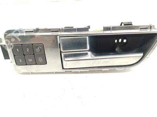 Used Front left interior door handle LAND ROVER DISCOVERY IV (L319) 3.0 SDV6 4x4 (256 hp) 26616084