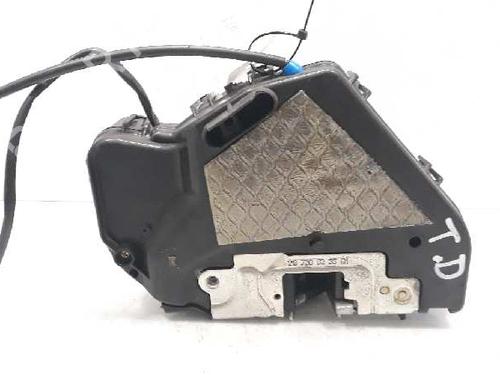 Rear right lock MERCEDES-BENZ CLS (C219)  2197300235Q1