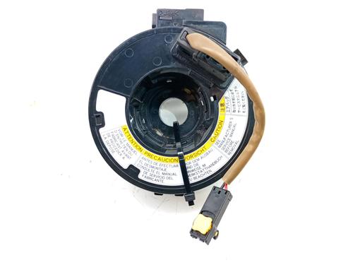 Used Squib airbag Squib airbag SUZUKI GRAND VITARA II (JT, TE, TD) 1.9 DDiS All-wheel Drive (JT419, TD44, JB419WD, JB419XD,... (129 hp) 40498573 40498573