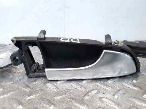 Used Front right interior door handle Front right interior door handle AUDI A3 (8P1) 1.9 TDI (105 hp) 7561504 7561504