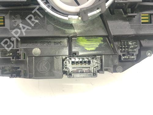 Switch CITROËN C4 CACTUS 1.5 BlueHDi 100 | BP30129655I30 