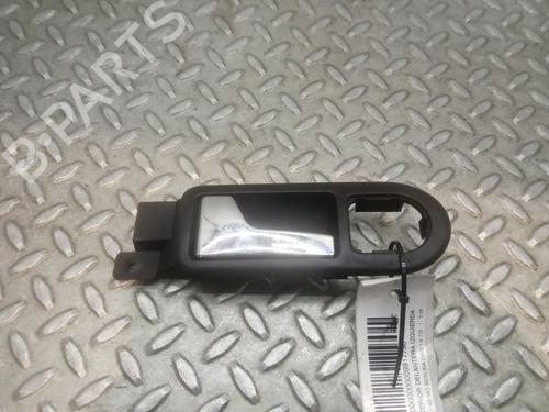 Venstre foran invendig håndtak VW PASSAT B5.5 (3B3) 1.9 TDI (130 hp) 11038768
