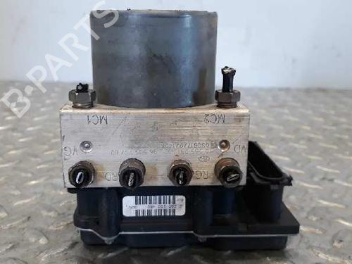 Used ABS pump PEUGEOT 307 (3A/C) 2.0 HDi 90 (90 hp) 5621635