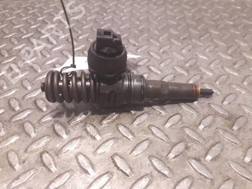 Used Injector VW PASSAT B5.5 (3B3) 1.9 TDI (130 hp) 15692088