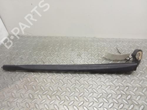 Used Front windshield wiper arm SEAT LEON (1P1) 1.9 TDI (105 hp) 9177694