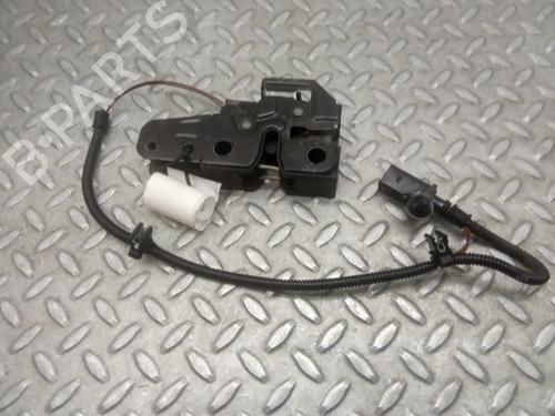 Used Hood lock SEAT ALTEA XL (5P5, 5P8) 1.6 TDI (105 hp) 9509245