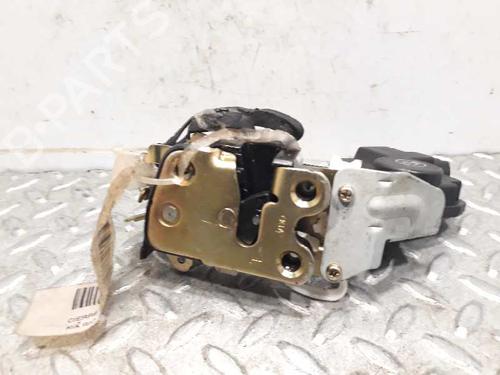 Used Rear left lock KIA RIO I Hatchback (DC) [2000-2006]  3041034