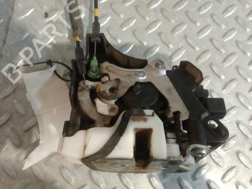 Used Front left lock MITSUBISHI L200 / TRITON (KA_T, KB_T) [2004-2018]  5263835