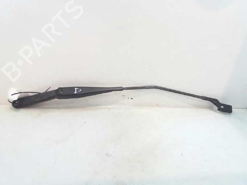 Front windshield wiper arm FORD FIESTA VI (CB1, CCN)  | BP4682662C143 