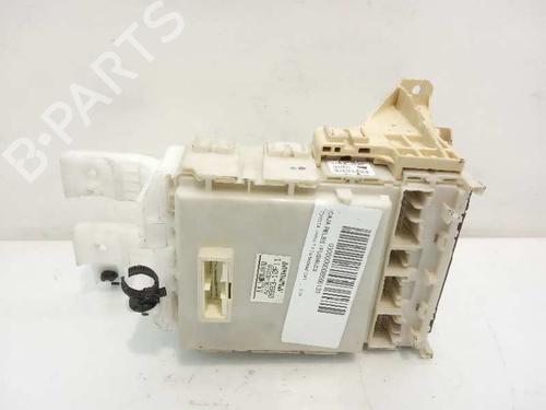 Fuse box TOYOTA YARIS (_P9_)  | BP4561218E1 