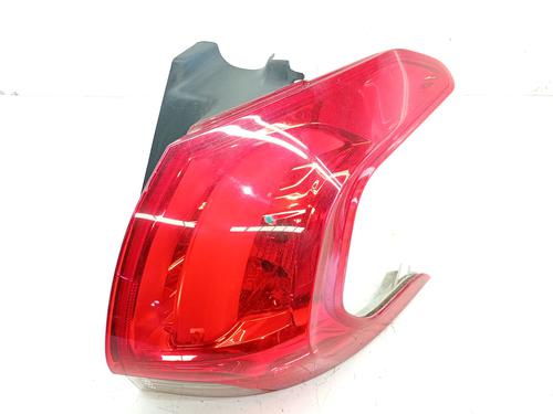 Used Right taillight Right taillight PEUGEOT 2008 I (CU_) 1.2 THP 110 / PureTech 110 (110 hp) 36222660 36222660