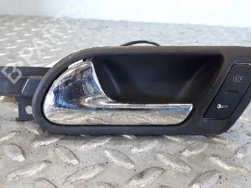 Used Front left interior door handle VW GOLF V (1K1) 1.9 TDI (105 hp) 3221520