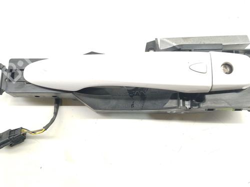 front-left-exterior-door-handle-nissan-pulsar-hatchback-c13-2014-33322073 main image