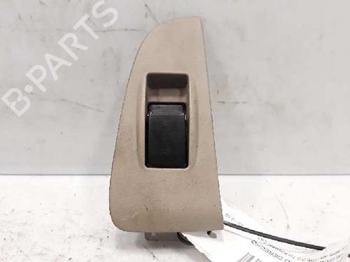 Used Right rear window switch TOYOTA AVENSIS Saloon (_T25_) [2003-2008]  5075573