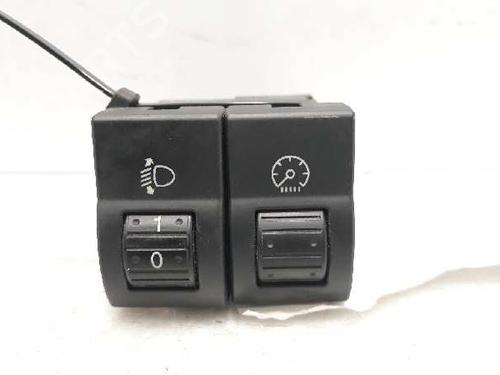 Used Headlight switch Headlight switch MAZDA 3 (BK) 1.6 MZ-CD (90 hp) 14233302 14233302