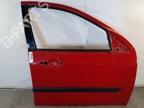 Used Right front door FORD FOCUS I (DAW, DBW) 1.8 Turbo DI / TDDi (90 hp) 5614382