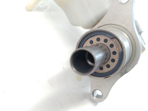 Brake master cylinder CITROËN C5 II Break (RE_) 2.0 HDi (RERHRH) | BP29500755M77 