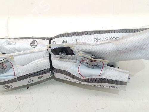 Used Right curtain airbag SKODA FABIA III (NJ3) [2014-2021]  30972869