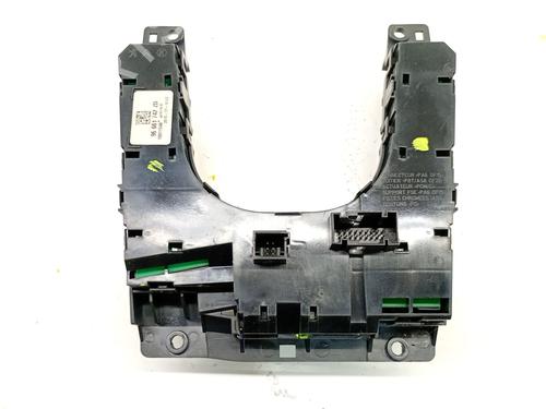 Left front window switch CITROËN DS5 2.0 HDi 165 Hybrid4 4x4 | BP36433181I27 - Image 3