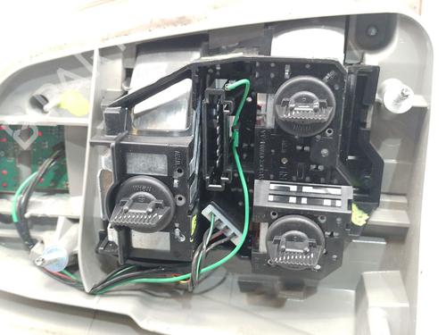 Right taillight MERCEDES-BENZ M-CLASS (W164) ML 300 CDI 4-matic (164.121) | BP32477895C35 