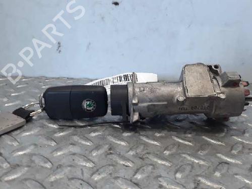 Used Ignition barrel SKODA FABIA II (542) [2006-2014]  6634510