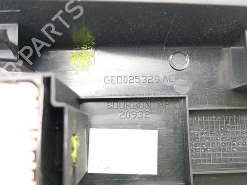 Right front window switch TOYOTA AURIS (_E18_) 1.2 (NRE185_, NRE185R) | BP40459484I26 - Image 4